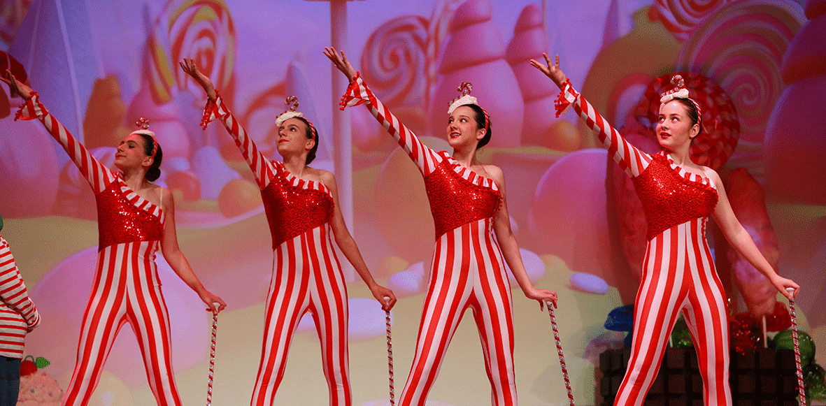 Lissy-G-Dance-Charlie-and-the-chocolate-factory-candycanes2-web.png