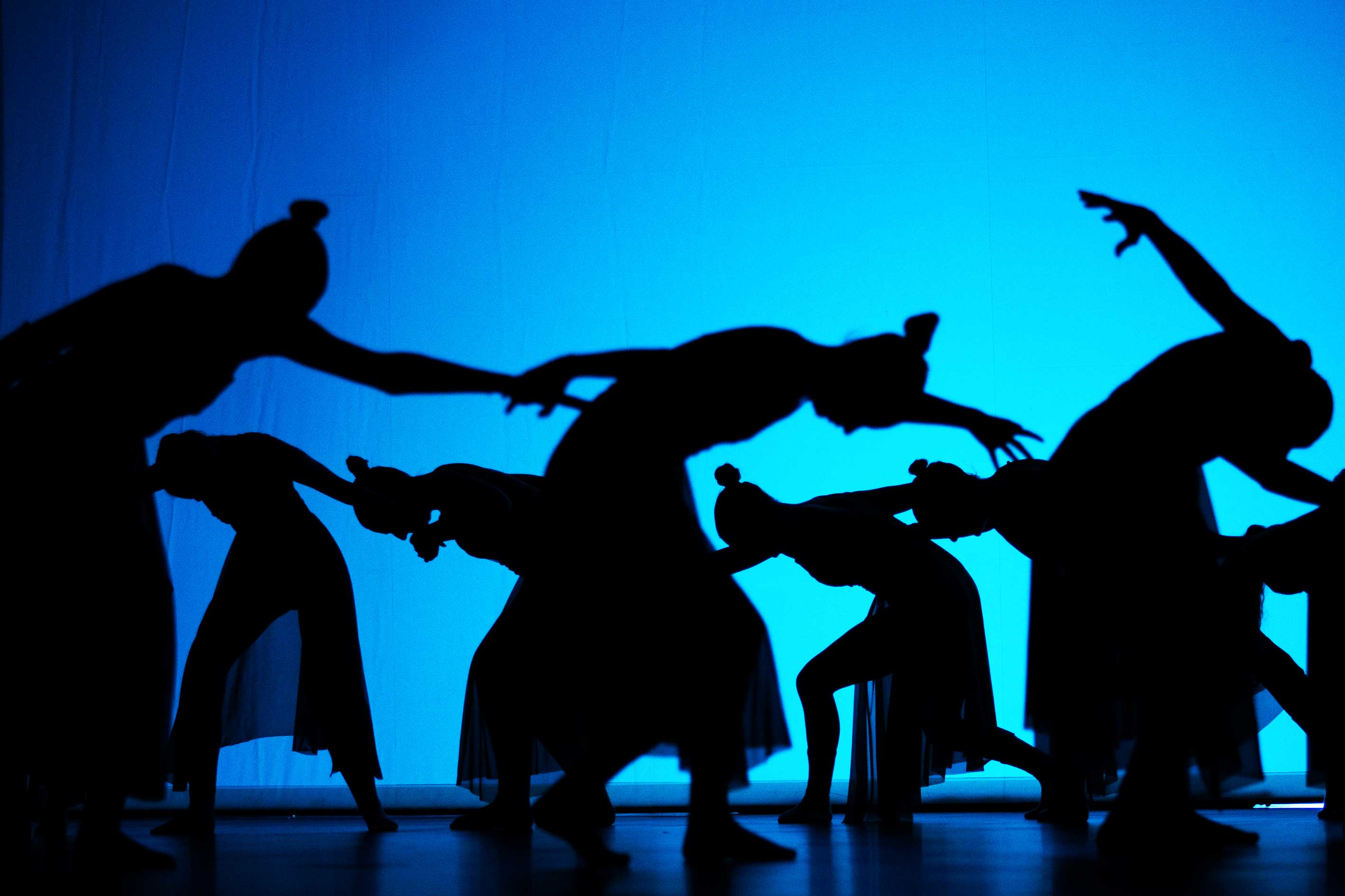 Lissy-G-Dance-Contemporary-Dance-ElisabethGoeppner-L'enfer-Theatercooperation-BarclelonaCityBallet-web.jpg
